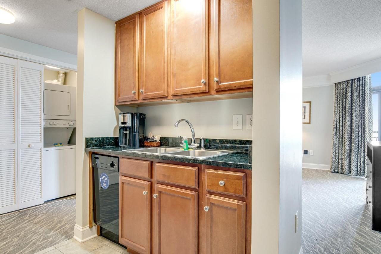 Studio with Partial Sea View